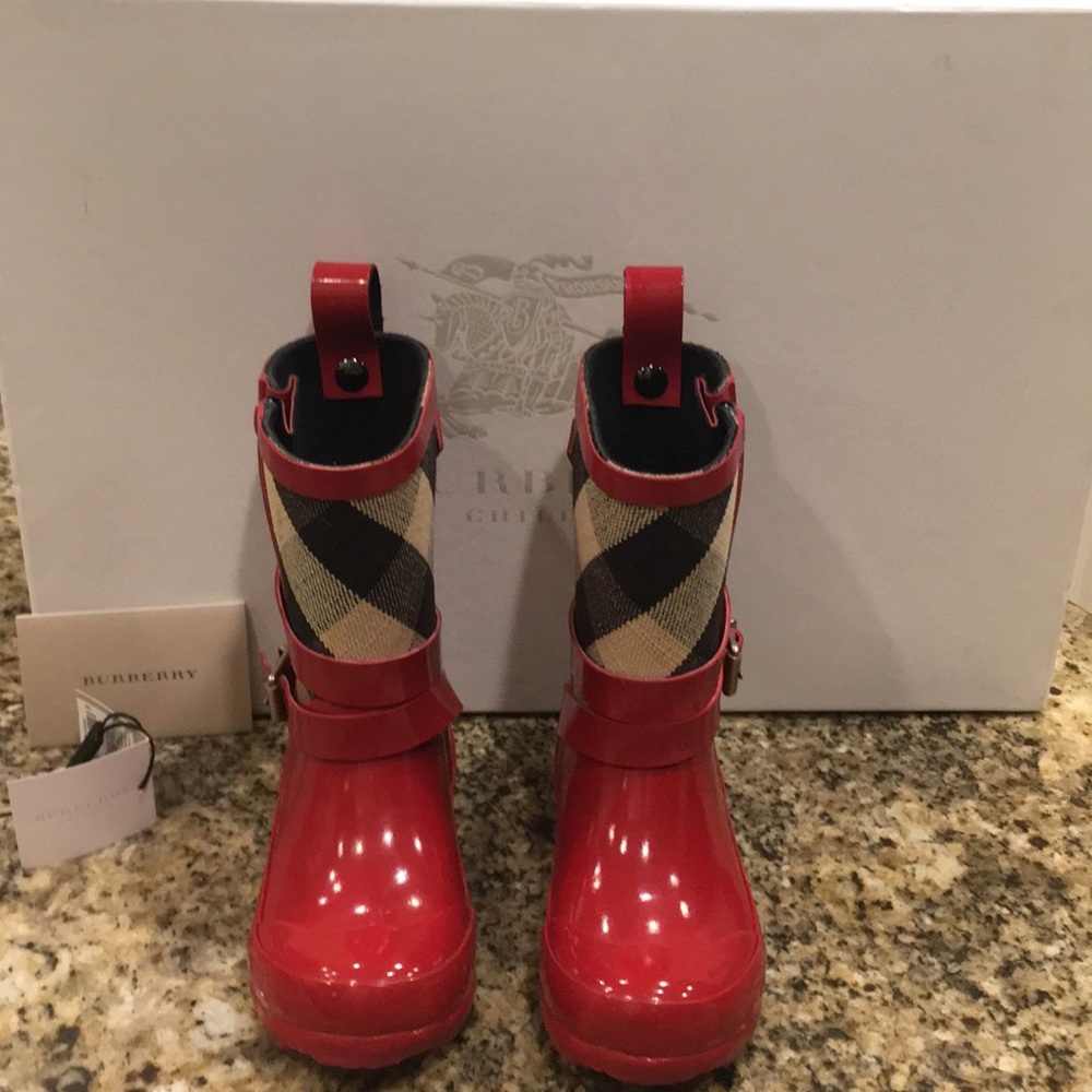 Children’s Burberry rain boots